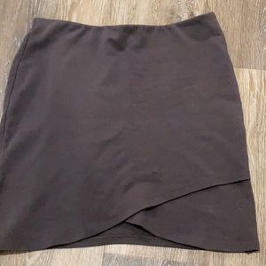Aritzia primrose skirt